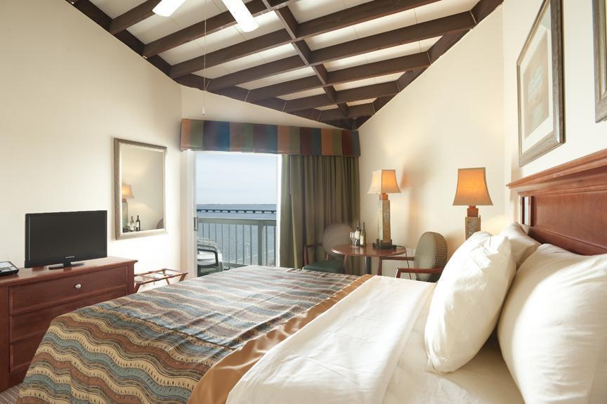 The Boatslip Resort Provincetown Room photo